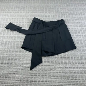 A New Day Women's Black Chino Shorts Size Small - Picture 1 of 7