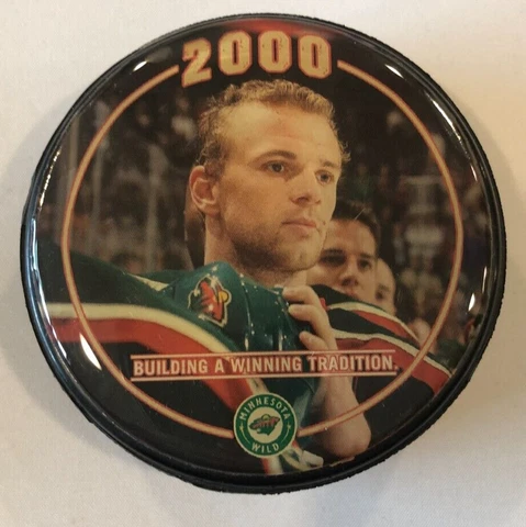 Marian Gaborik Minnesota Wild 2000 Draft Pick Souvenir Collectible Hockey Puck Cover