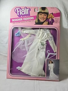 80er Barbie Totsy Flair Designer Fashions Ms. Flair für 11,5 Zoll Puppen Hochzeit - Bild 1 von 7