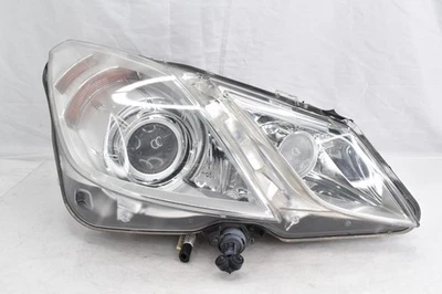 ♻️ 10-13 Mercedes W207 E550 E350 cupé pasajero derecho bi-xenón lámpara OEM Foto 1 de 4
