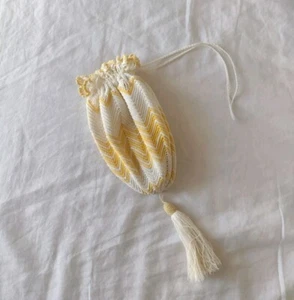 Vintage Flapper Style Crochet Drawstring Evening Purse Chevron Yellow Cream EUC - Picture 1 of 12