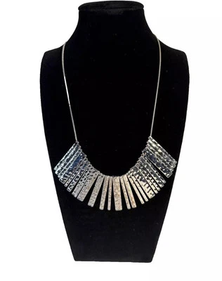 Banana Republic XOXO Women's Fringe Bar Necklace Silver Tone NWT - Image 1 of 4