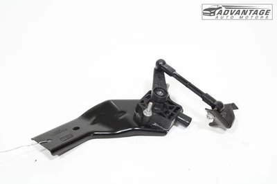 2015-2024 LINCOLN NAVIGATOR REAR LEFT SIDE HEIGHT LEVEL SENSOR W/ BRACKET OEM - Image 1 of 4