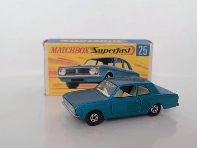 MATCHBOX SUPERFAST NEW 25 FORD CORTINA G.T. Made in England - Immagine 1 di 4