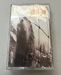 Vs Pearl Jam Cassette, Epic Brand New Sealed Grunge Rock, Reissue, 2023 - Foto 1 di 4