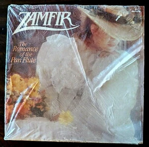 ZAMFIR - 'THE ROMANCE OF THE PAN FLUTE' VINYL RECORD ALBUM 1982 - CLASSIC! - Picture 1 of 2