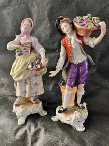 Paar Post-1958 Kämmer Volkstedt Porzellan Traube Bauer & Frau Figuren 7,5" - Bild 1 von 20