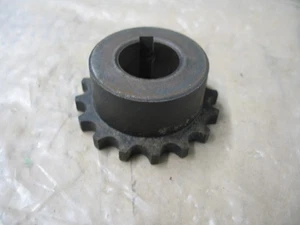 NEW MARTIN 4016 1 CHAIN COUPLING HALF ANSI #40 16 TEETH 1" BORE P9939 - Imagen 1 de 3