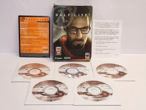 Half-Life 2 gioco PC 2004 Sierra Valve 5 dischi con CODICE CHIAVE Big Box completo - Foto 1 di 9