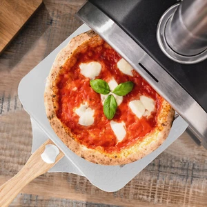 Silberner stabiler und langlebiger Pizzaspatel aus Holzund Aluminiumtechnologie - Bild 1 von 13