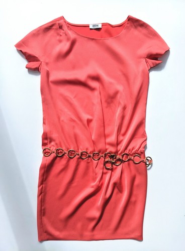 Mini abito in raso corallo Moschino UK8 IT40 FR36 nuovissimo senza etichette