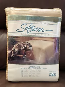 VINTAGE BEACON DREAMCORD AMERICAN SOFTWEAR GOLD TWIN BEDSPREAD NEW IN PACKAGE - Picture 1 of 8