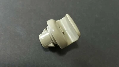 2003 INFINITI G35 СОЛНЦЕЗАЩИТНЫЙ КОЗЫРЕК ЗАЖИМ / INFINITI G35 СОЛНЦЕЗАЩИТНЫЙ КОЗЫРЕК КРЮК СОЛНЦЕЗАЩИТНЫЙ КОЗЫРЕК ДЕРЖАТЕЛЬ - Изображение 1 из 4