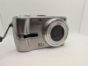 Panasonic Lumix DMC-TZ3 7.2MP Digital Camera - Silver Tested And Working - Picture 1 of 7