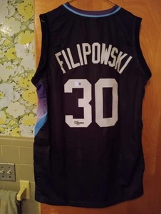 Kyle Filipowski Signed Utah Jazz Jersey Beckett Witness Authenticated (1W917298) - Picture 1 of 5