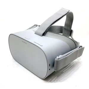 Meta Facebook Oculus MH-A32 32GB Standalone VR Headset No Controller Power Test - Picture 1 of 7