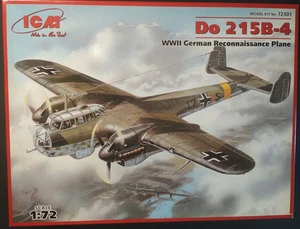 ICM N° 72301 1/72 Dornier Do 215B-4 WWII German Reconnaisance Plane - Foto 1 di 5