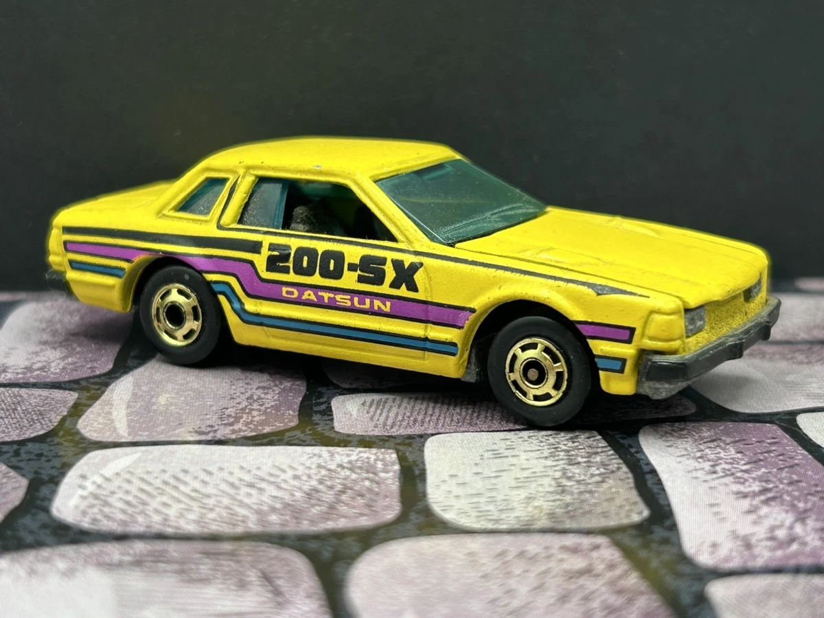 Hot Wheels Datsun 1981 Vehicle Year Vintage Manufacture Diecast