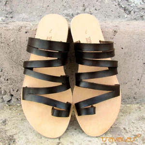 Flache Damen-Slipper-Sandalen mit schwarzem Leder Made in Greece - Bild 1 von 4