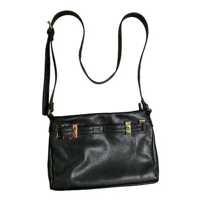 EUC JLo Jennifer Lopez Medium Black Crossbody Handbag Purse Adj Strap, Zip, Snap - Image 1 of 4