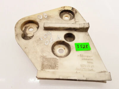 Suporte de montagem para para-choque traseiro Volvo V70 1999 suporte direito 9151529 - Imagem 1 de 4