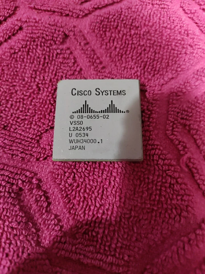 CPU Cisco 08-0655-02 L2A2695 (de colección)  Foto 1 de 1