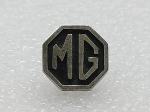 MG Motor Company Pin - Picture 1 of 2