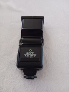 Sunpak Auto 266 D Thyristor Camera Flash - Picture 1 of 7