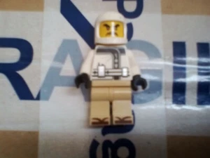 Lego Mini Figure Space Station Worker with White Helmet - Picture 1 of 3