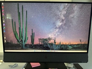 HP 32” All In One Desktop, Intel i9700, 32gb Ram, RTX 2080 w/ Max Q-Design - Picture 1 of 1