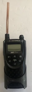 Talkie-walkie radio portable VHF 2 voies noir Motorola XTN Series XV2600 - Photo 1/8