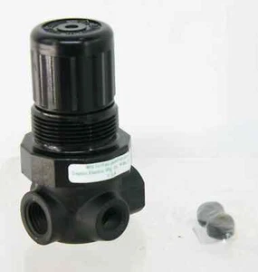 Speedaire Air Regulator, 1/4 In. NPT, 15 cfm, 300 psi NEW 3354 - Picture 1 of 5