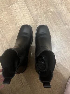 Mini botas de tacón Foto 1 de 3