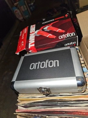 Nuevo juego de cartuchos digitales Ortofon Concorde MK2 y vinilos DVS Foto 1 de 4
