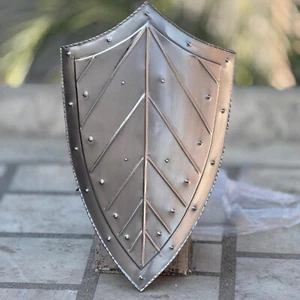 Medieval Knight Templar Shield, Metal Lining Heater Shield for Larp/Cosplay, Ide - Picture 1 of 8
