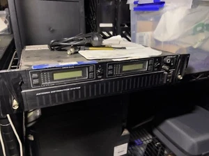 Shure wireless Microphone UHF Distribution system UA845-UA and U40-UA receive RF - Picture 1 of 12