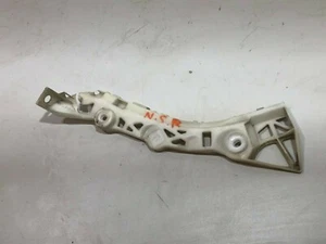 MAZDA 3 SPORT 2006 REAR BUMPER BRACKET MOUNT HOLDER LEFT PASSENGER SIDE /2003-09 - Picture 1 of 6