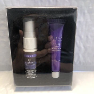 Primer de tez perfeccionador de poros Urban Decay y toda la noche  Foto 1 de 2