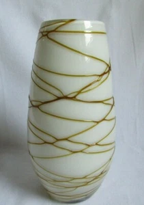 BLENKO ART GLASS AMBER THREADED OVERLAY WHITE GLASS  8-1/4" VASE - Picture 1 of 4