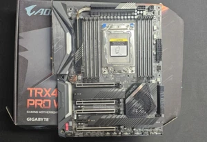 *SOLO PARA REPUESTOS* PLACA BASE GIGABYTE TRX40 AORUS PRO WIFI - Imagen 1 de 2