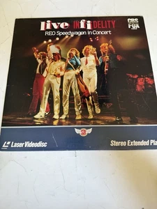 REO SPEEDWAGON Laserdisc Live Infidelity 1981 LD "Take it on the Run" 7061-80 - Imagen 1 de 4