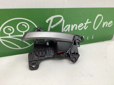 Manija de puerta interior delantera o trasera izquierda Hyundai Elantra 2017-2020 OEM Foto 1 de 4