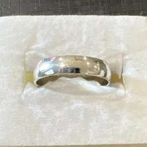 Vintage Sterling Band Ring Signed 925 - Picture 1 of 10
