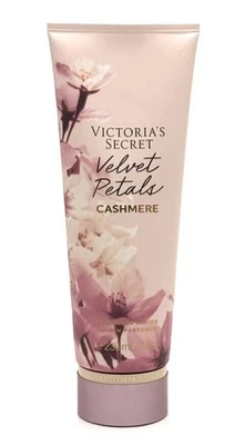 Loção Corporal Victoria's Secret Velvet Petals Cashmere Fragrância 8 fl oz - Imagem 1 de 2