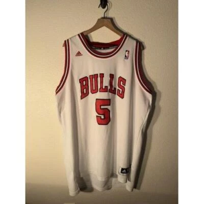 adidas Chicago Bulls Jersey Men’s 2XL White Carlos Boozer #5 NBA Basketball VTG - Image 1 of 4
