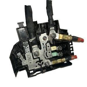 2020 - 2022 MERCEDES GLE350 V167 FUSE JUNCTION RELAY BOX MODULE OEM 1675404428 - Picture 1 of 5