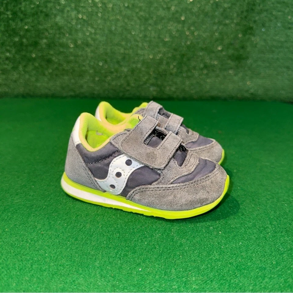 Tênis Saucony Baby Jazz HL cinza volt verde criança menino tamanho 5C - Imagem 1 de 4