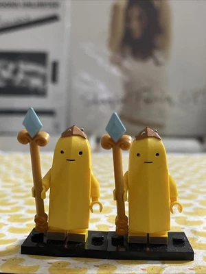 BANANA GUARD 2x ADVENTURE TIME LEGO MINIFIG MINI FIGURE princess bubblegum - Image 1 of 4