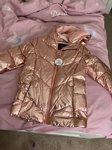 New! Swiss Tech Girls Puffer Jacket Hooded Pockets Rise Gold Size 10-12 - Picture 1 of 6