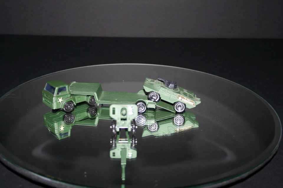 Vintage CORGI JUNIORS - Ford D Series Tractor Trailer w/Commando V100 & Cannon - Image 1 of 4